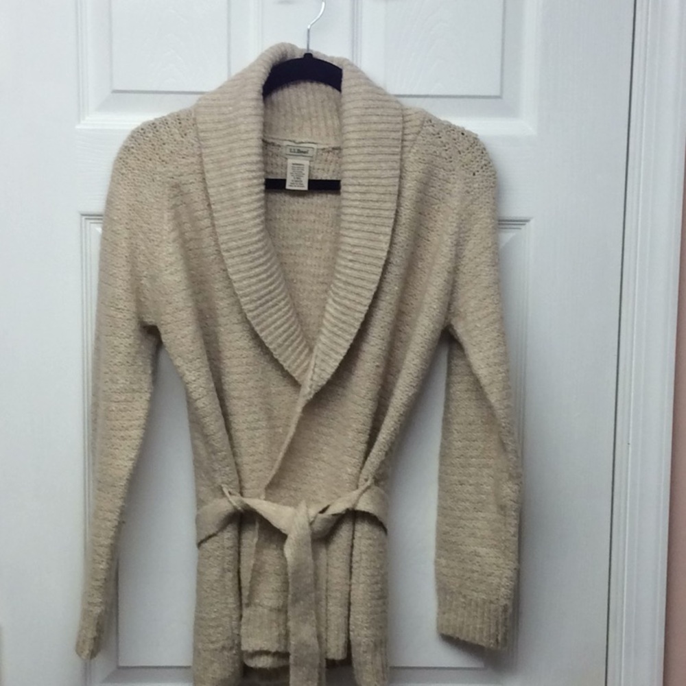 LL Bean cardigan with tie